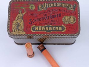 H. Utendoerffer, Nürnberg Flobert in original Blechdose 9mm Flobert Doppelschrot