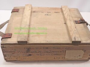 Deutsch Diverse Munitionskiste / Holz