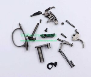 Diverse Hersteller Konvolut für Revolver