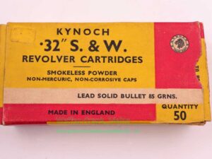 Kynoch, England Revolverpatronen .32S&W short