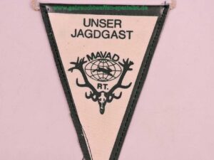 Ungarn - Herst. unbekannt Gäste-Wimpel Mavad