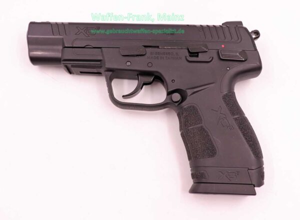 Armory XD E 4,5 Zoll 6mm BB Airsoft Co2 BlowBack