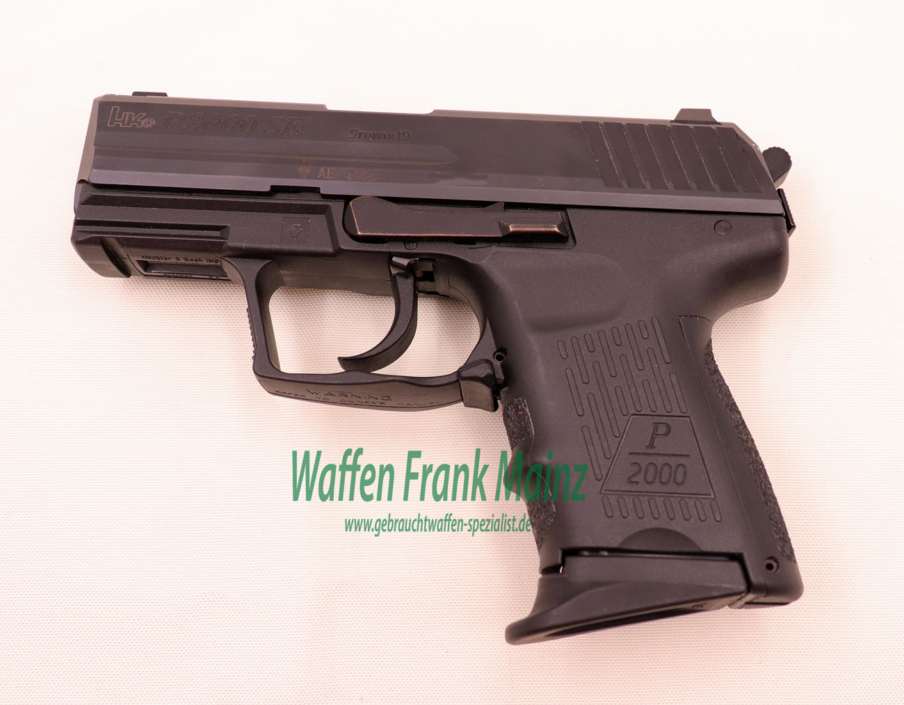 Heckler & Koch - Oberndorf P 2000 SUB-COMPACT 9mm Luger – Bild 2